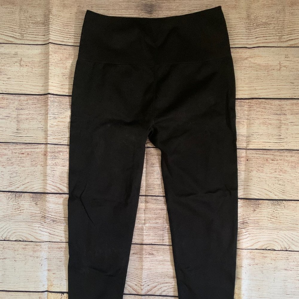 Fabletics High-Waisted Seamless Classic 7/8